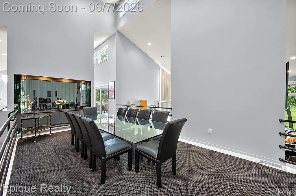 1848 Golf Ridge Drive S Bloomfield Hills City MI 48302