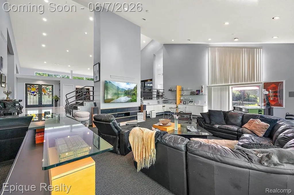 1848 Golf Ridge Drive S Bloomfield Hills City MI 48302
