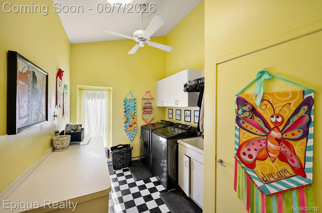 1848 Golf Ridge Drive S Bloomfield Hills City MI 48302
