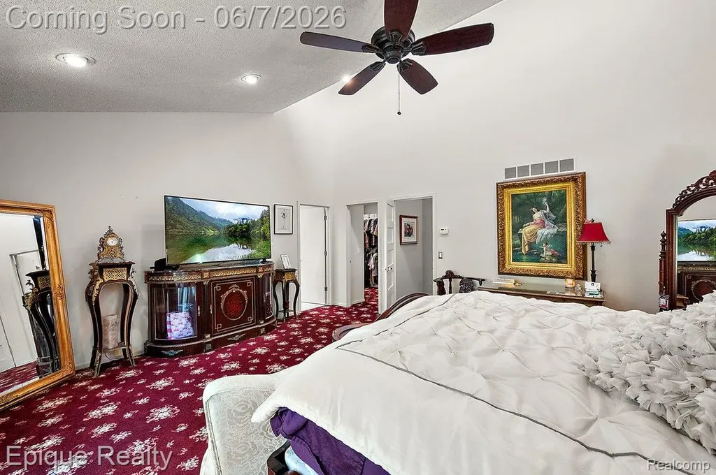 1848 Golf Ridge Drive S Bloomfield Hills City MI 48302