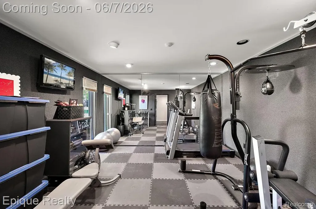 1848 Golf Ridge Drive S Bloomfield Hills City MI 48302