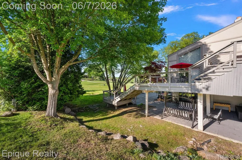 1848 Golf Ridge Drive S Bloomfield Hills City MI 48302
