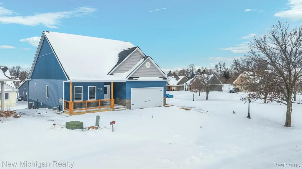 7453 Village Court Springfield Charter Township MI 48350