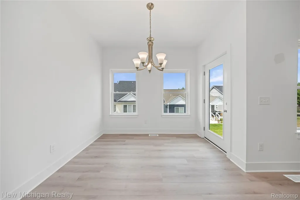 7453 Village Court Springfield Charter Township MI 48350