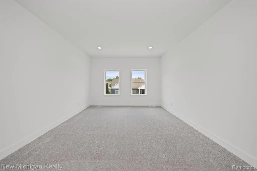7453 Village Court Springfield Charter Township MI 48350