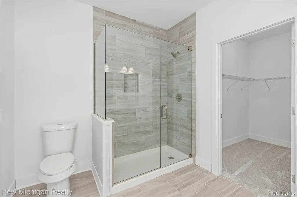 7453 Village Court Springfield Charter Township MI 48350