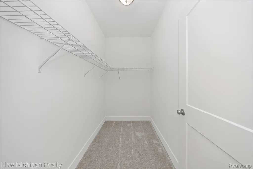 7453 Village Court Springfield Charter Township MI 48350