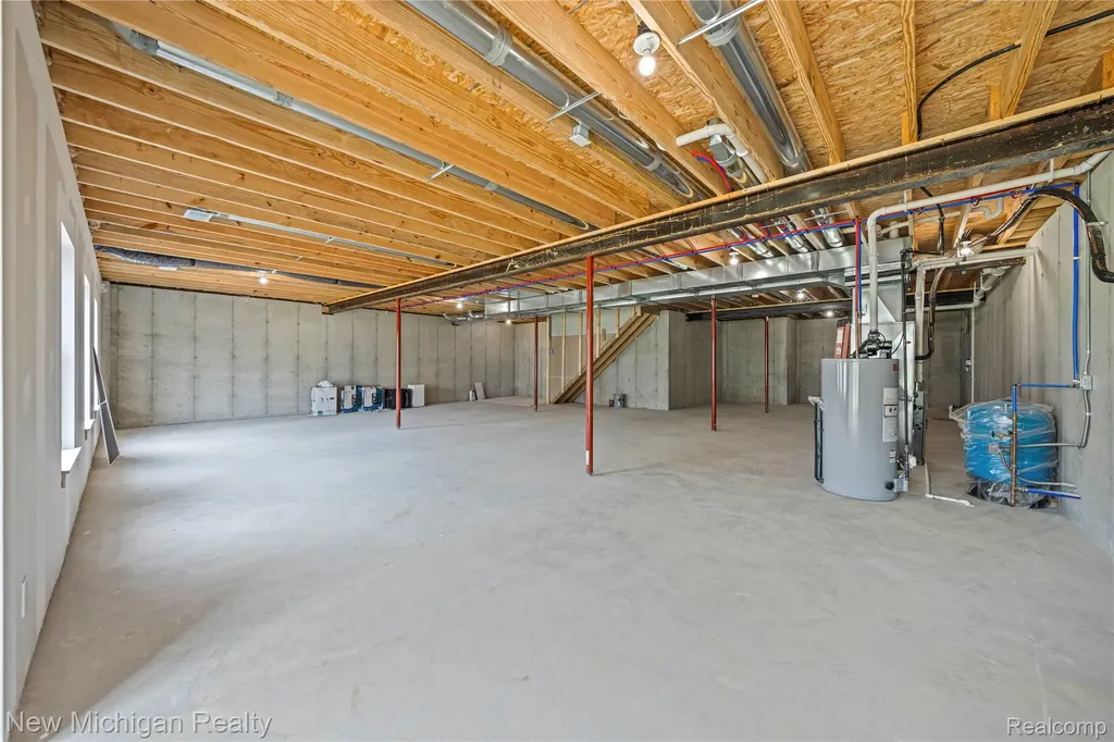 7453 Village Court Springfield Charter Township MI 48350