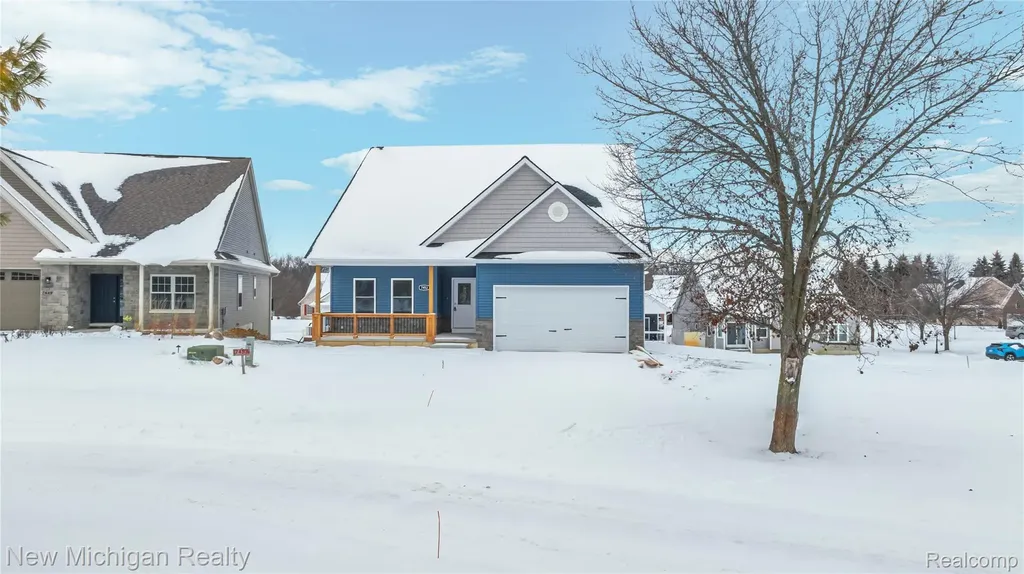 7453 Village Court Springfield Charter Township MI 48350