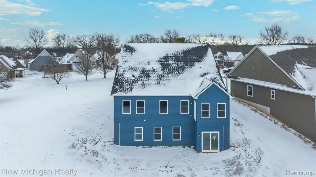 7453 Village Court Springfield Charter Township MI 48350