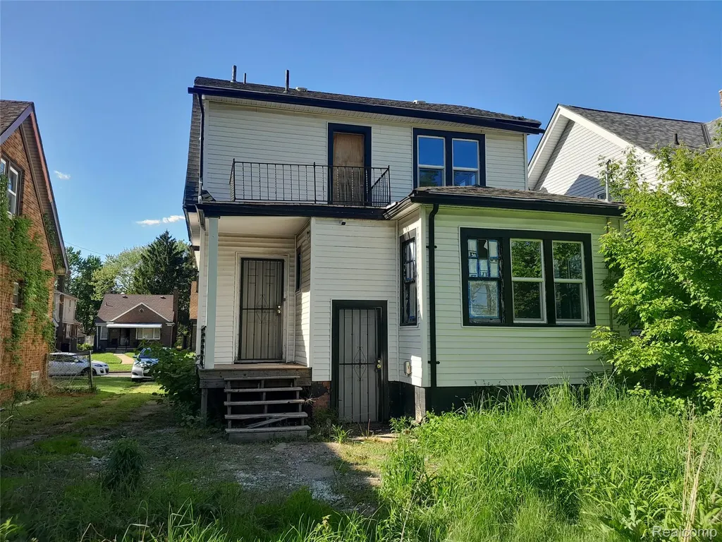12558 Wilshire Drive Detroit City MI 48213
