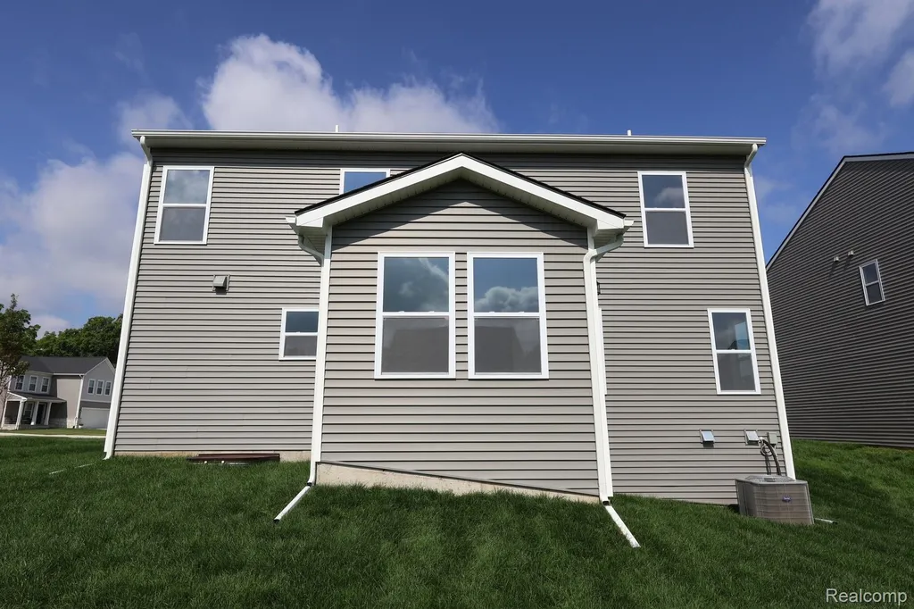 701 Whisperwood Way Chelsea City MI 48118