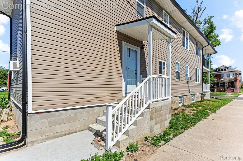 4686 Pacific Street N Detroit City MI 48204