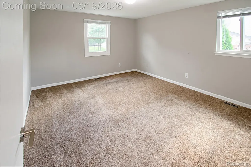 12137 Volpe Drive Sterling Heights City MI 48312