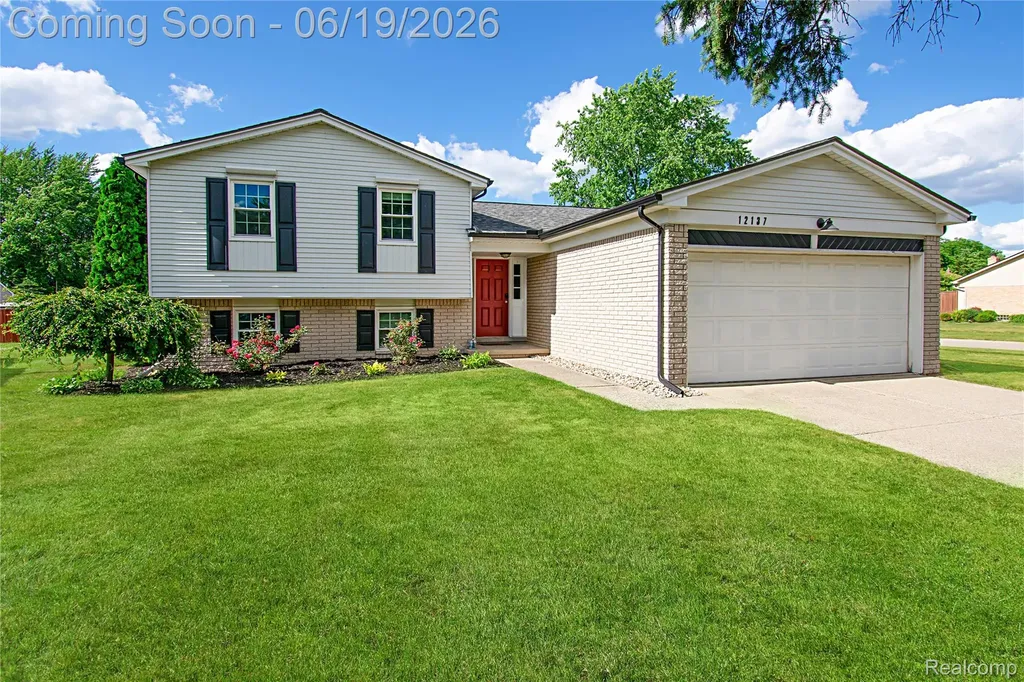 12137 Volpe Drive Sterling Heights City MI 48312