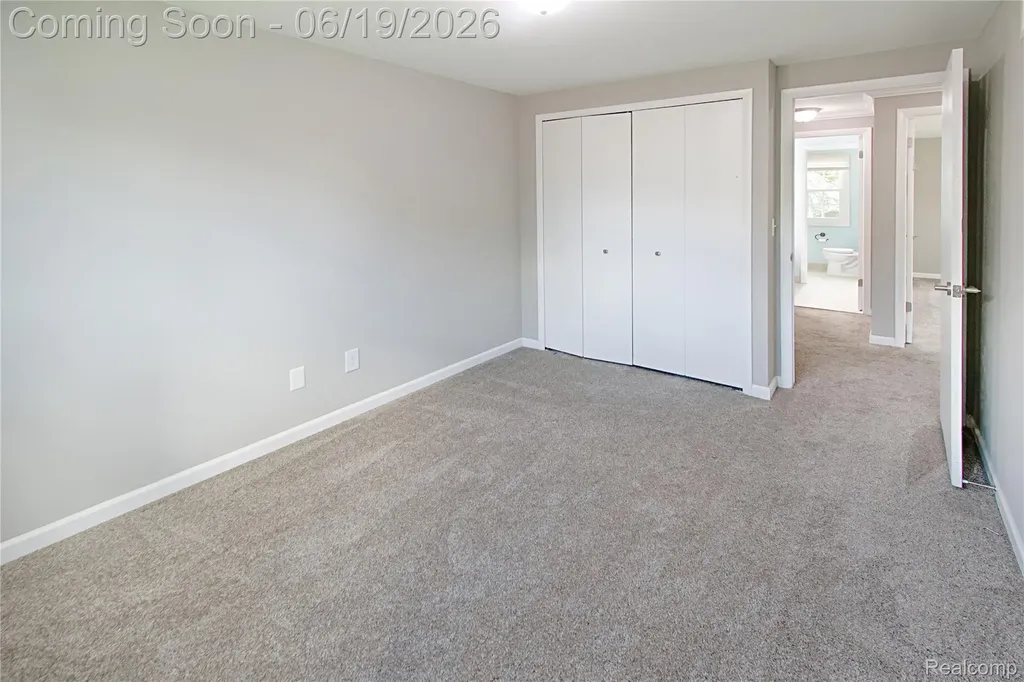 12137 Volpe Drive Sterling Heights City MI 48312