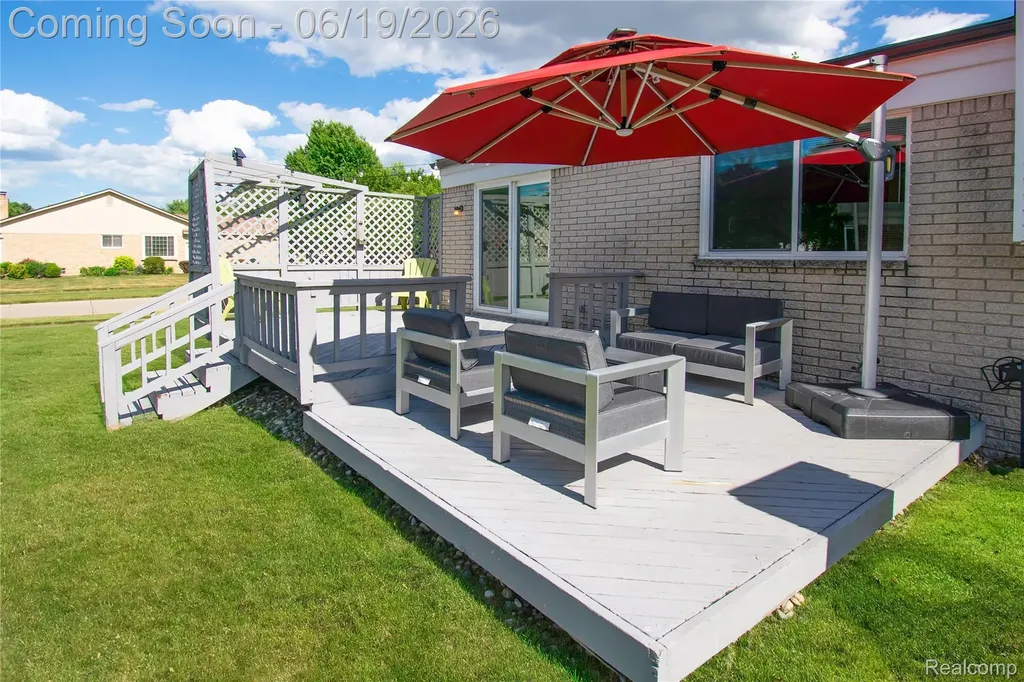 12137 Volpe Drive Sterling Heights City MI 48312