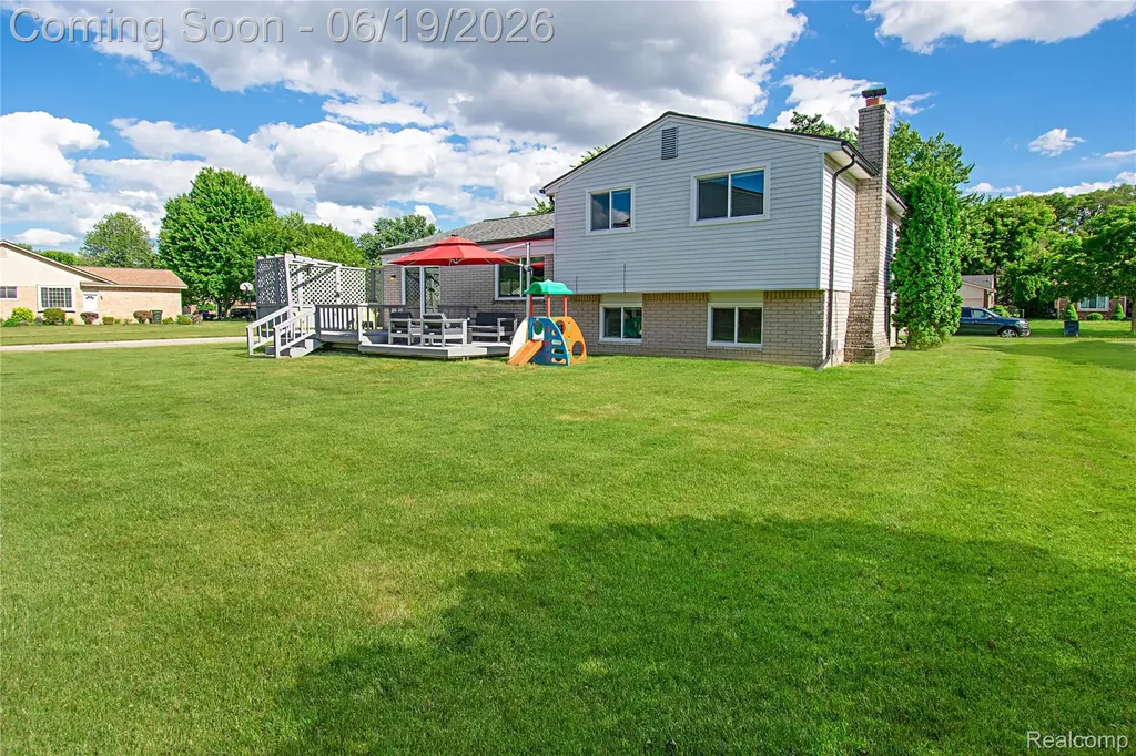 12137 Volpe Drive Sterling Heights City MI 48312