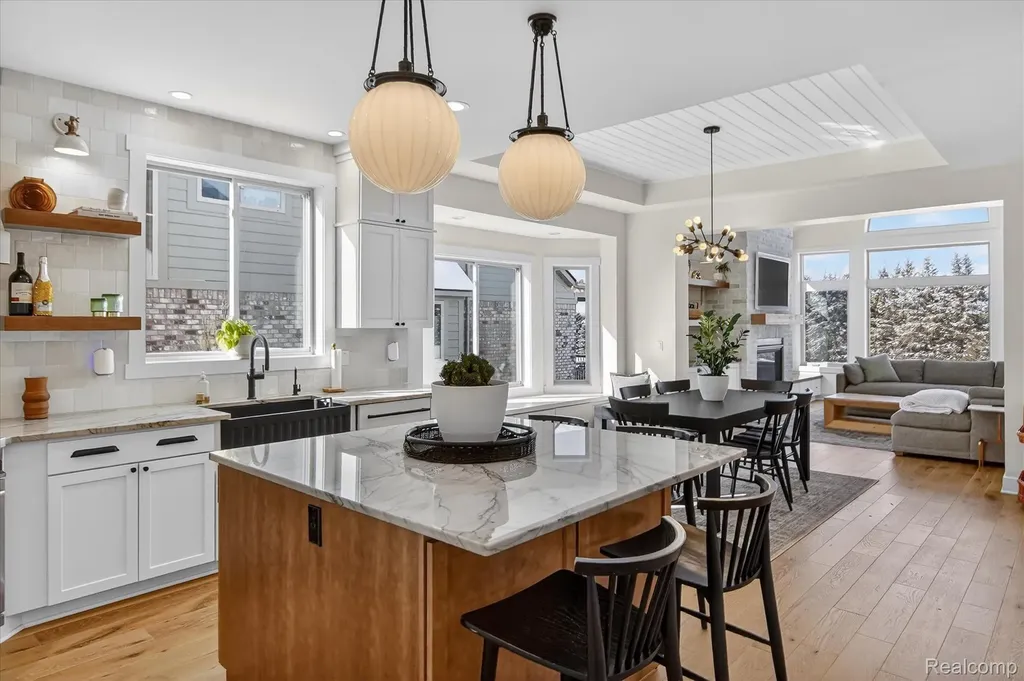 8236 Stoney Creek Drive Green Oak Township MI 48178