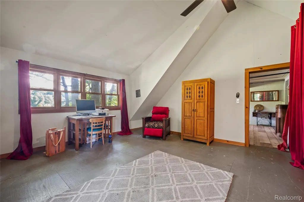 1653 Indian Garden Lane Milford Charter Township MI 48380