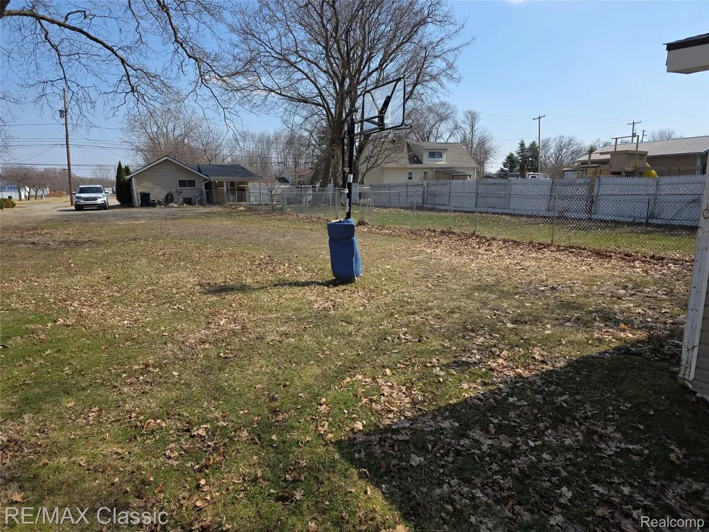 3259 N State Road Richfield Township MI 48423