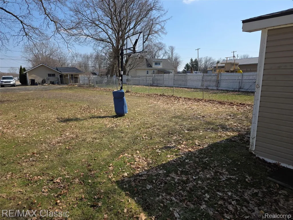 3259 N State Road Richfield Township MI 48423