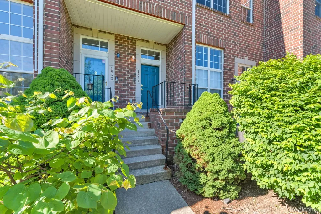 1854 Lindsay Lane Ann Arbor City MI 48104