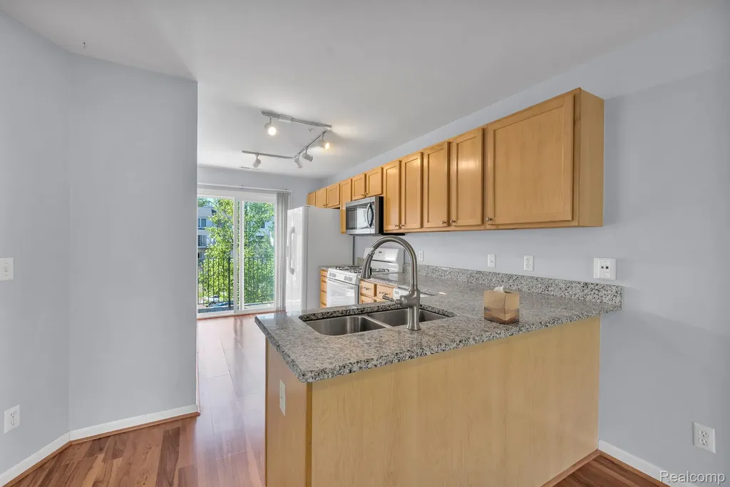 1854 Lindsay Lane Ann Arbor City MI 48104