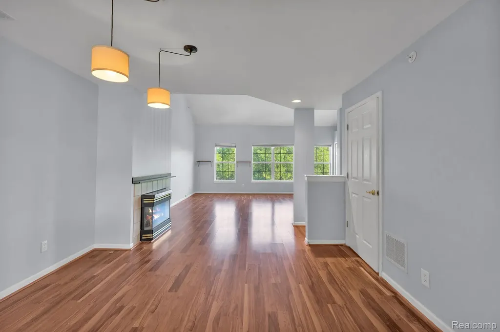 1854 Lindsay Lane Ann Arbor City MI 48104