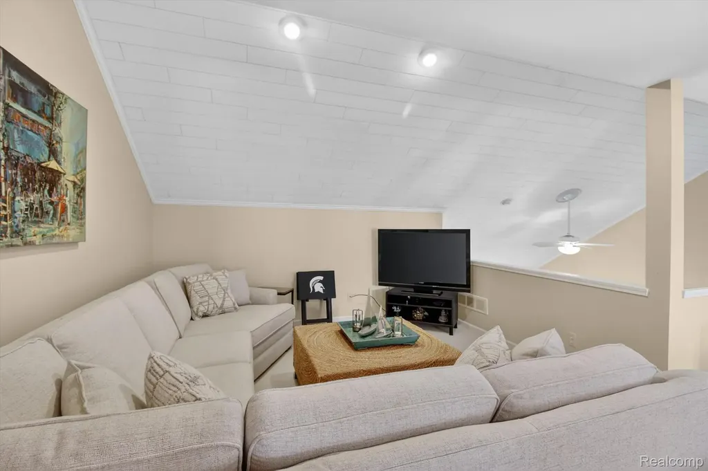 39852 Glenview Court Northville Township MI 48168