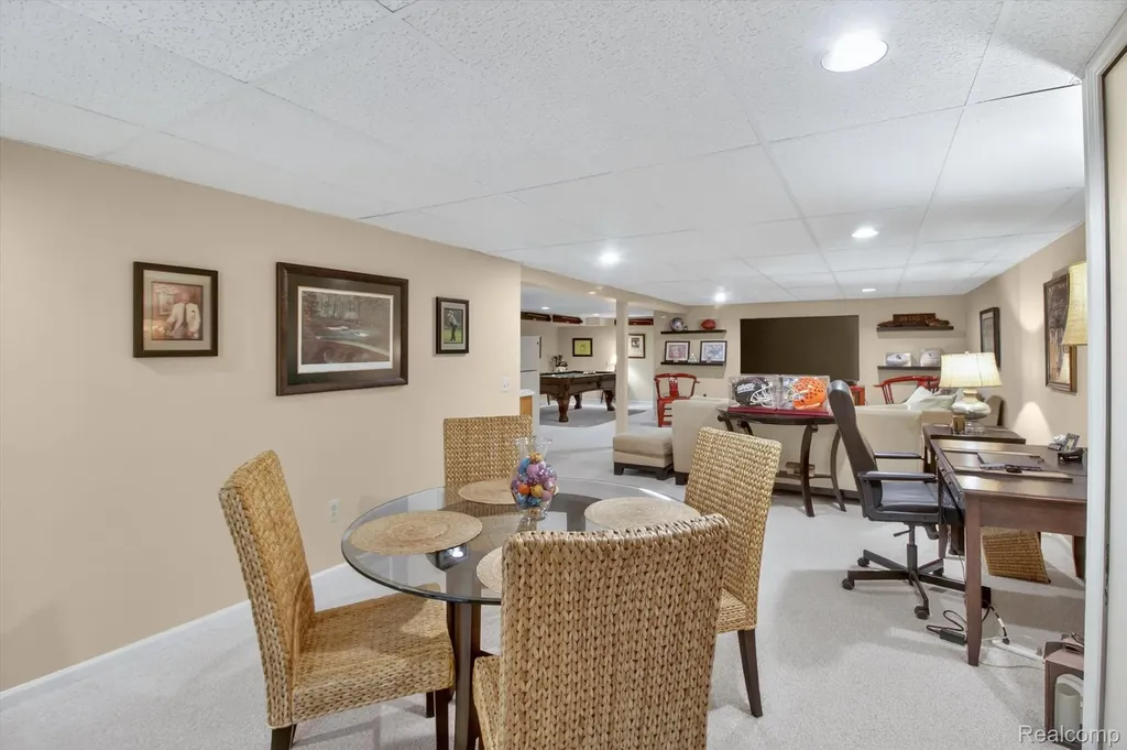 39852 Glenview Court Northville Township MI 48168