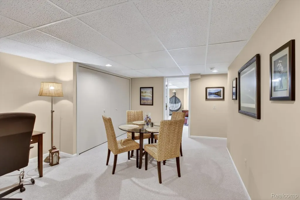 39852 Glenview Court Northville Township MI 48168