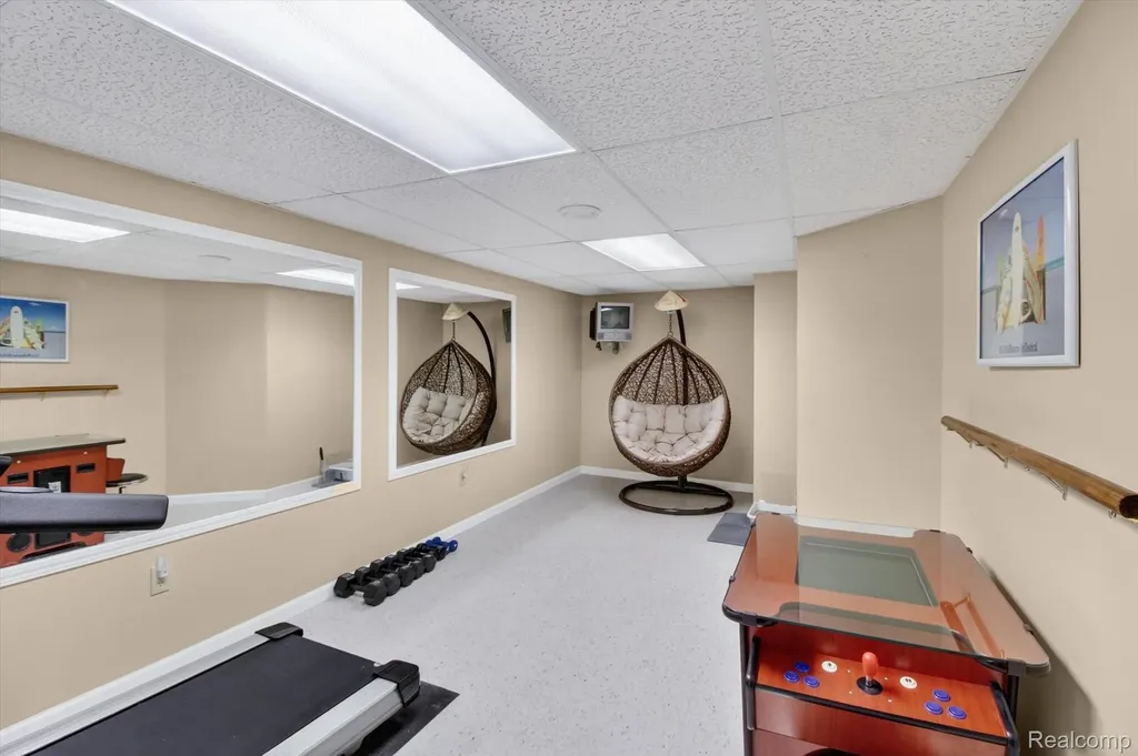 39852 Glenview Court Northville Township MI 48168