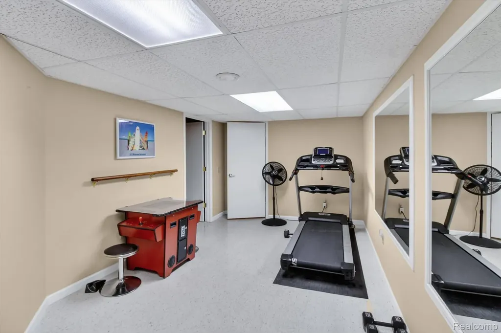 39852 Glenview Court Northville Township MI 48168