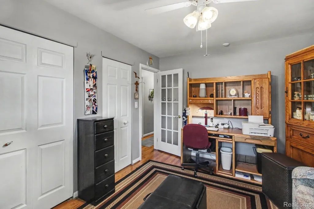 3124 Saint Jude Drive Waterford Charter Township MI 48329