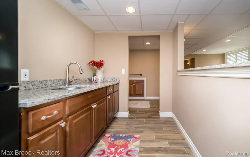 7940 Stableford Drive Washington Township MI 48094