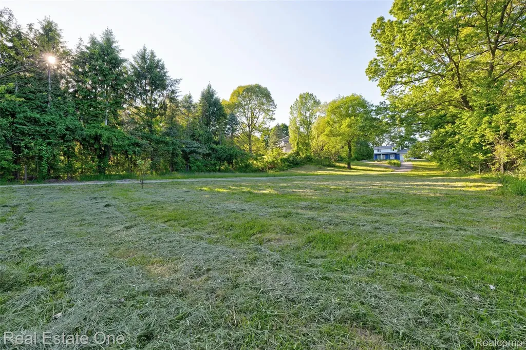 4161 Seymour Lake Road Brandon Charter Township MI 48371