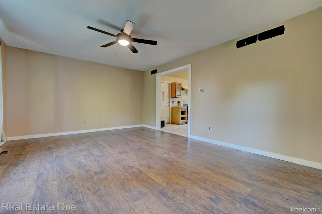 4161 Seymour Lake Road Brandon Charter Township MI 48371