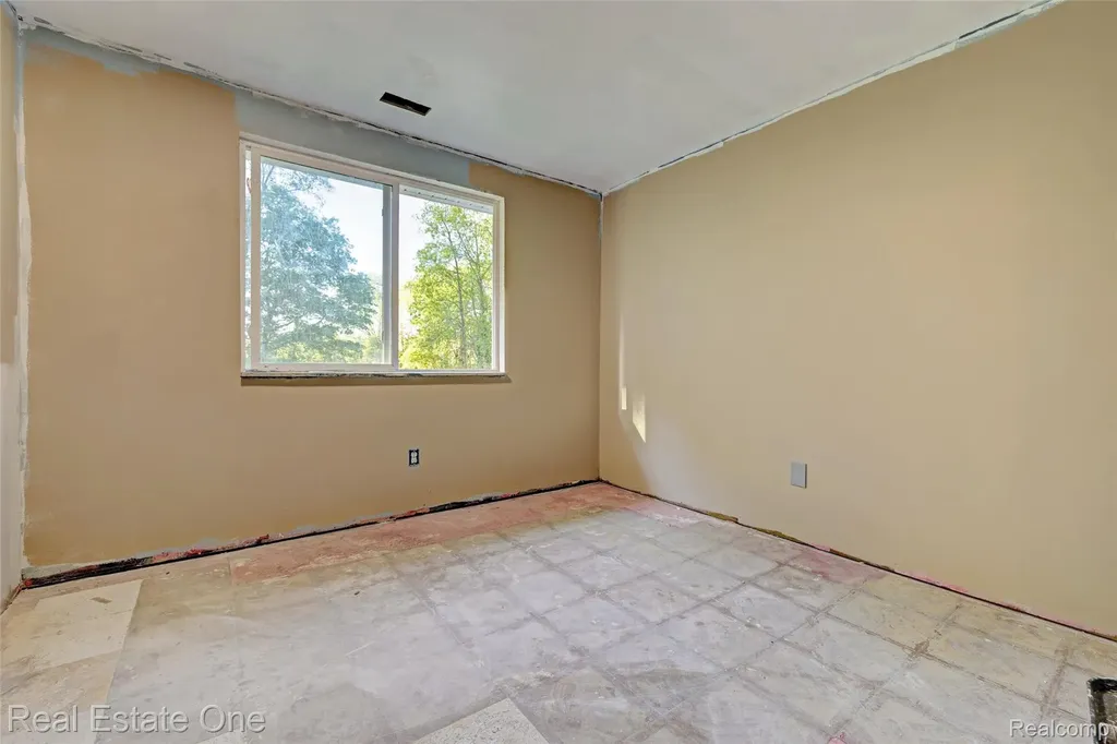 4161 Seymour Lake Road Brandon Charter Township MI 48371