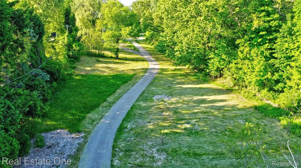 4161 Seymour Lake Road Brandon Charter Township MI 48371