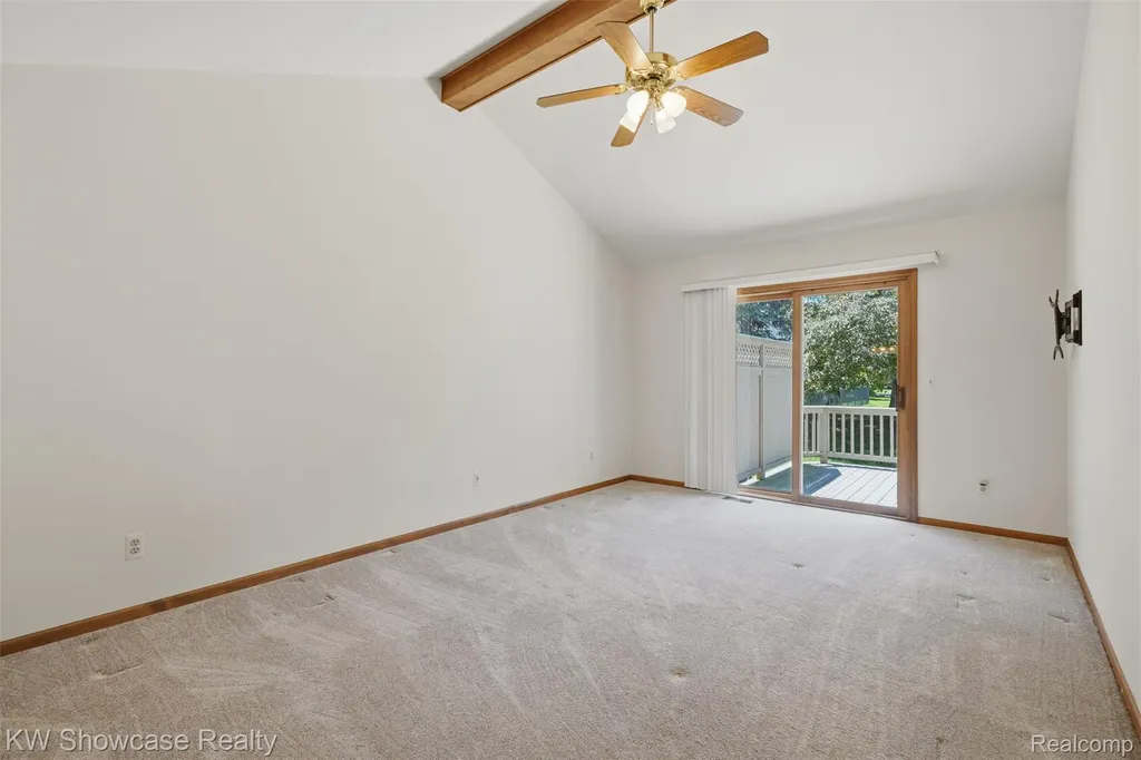54519 Cambridge Drive Shelby Charter Township MI 48315