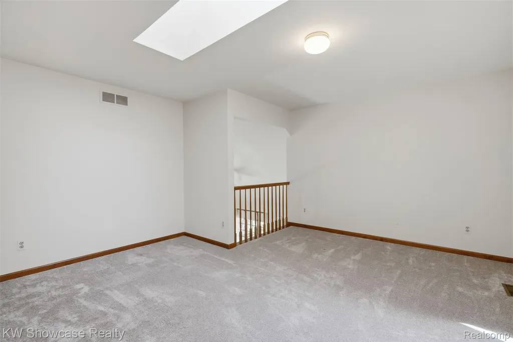 54519 Cambridge Drive Shelby Charter Township MI 48315