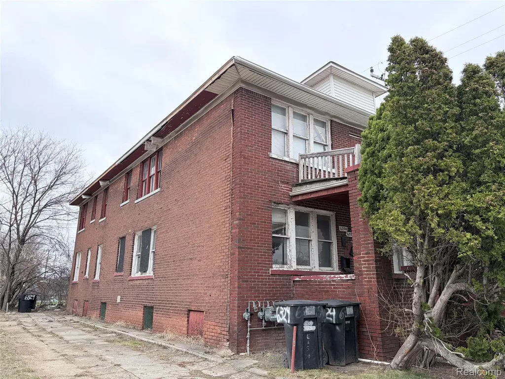 6324 Burlingame Street Detroit City MI 48204