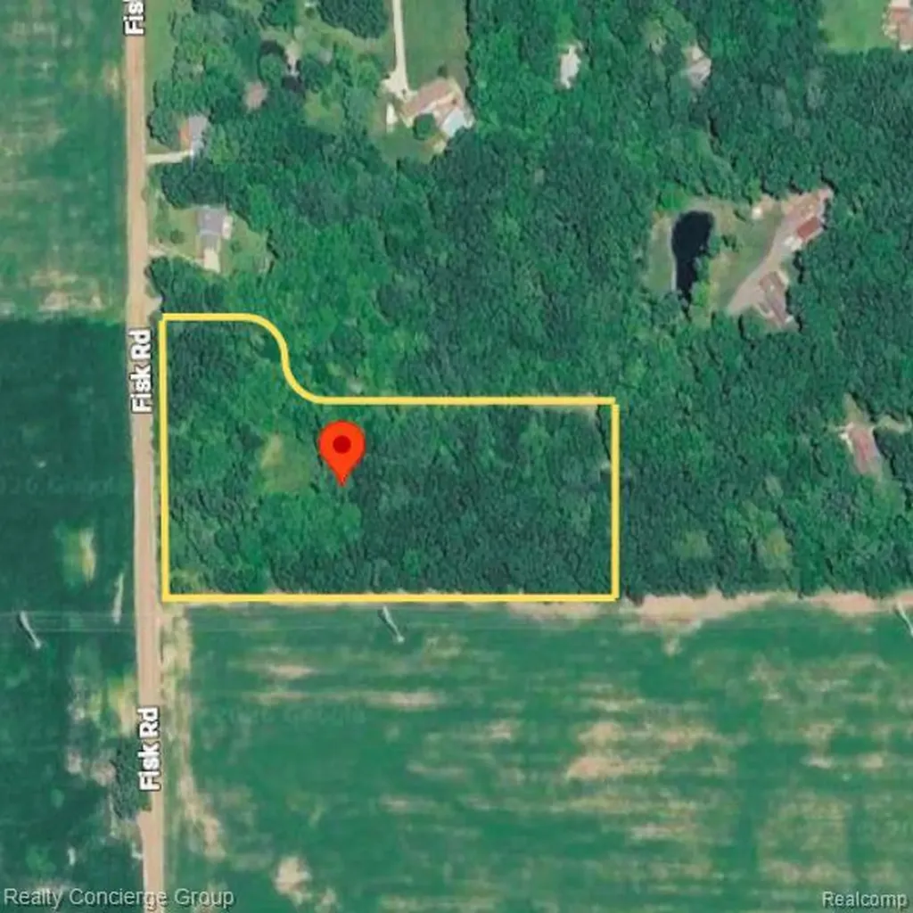 2681 Fisk Road Genoa Township MI 48843