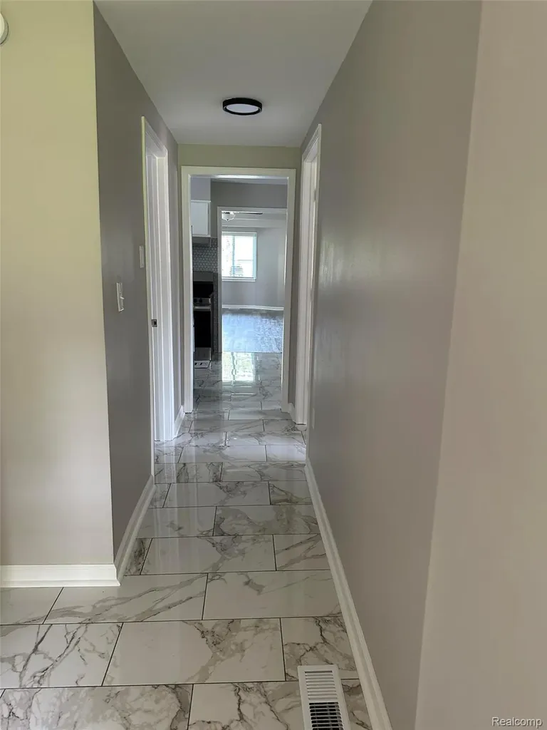 6161 River Road Flushing City MI 48433