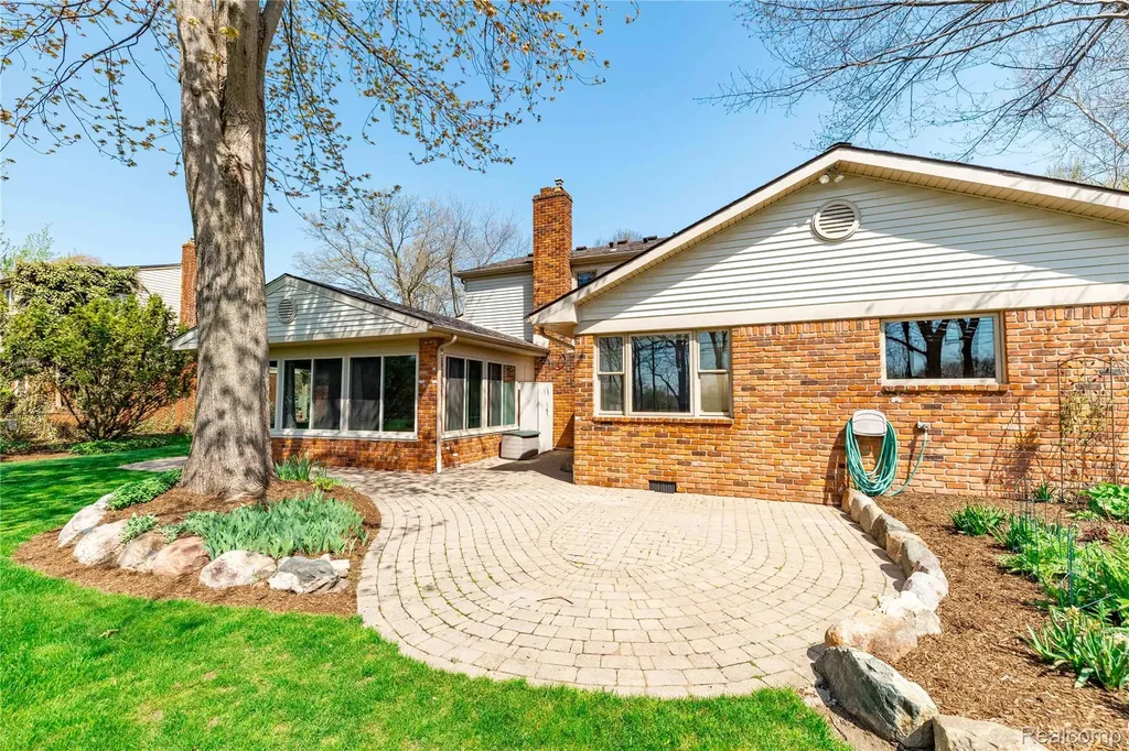 7611 Ferry Road Grosse Ile Township MI 48138