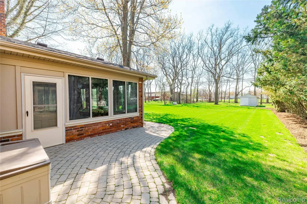 7611 Ferry Road Grosse Ile Township MI 48138