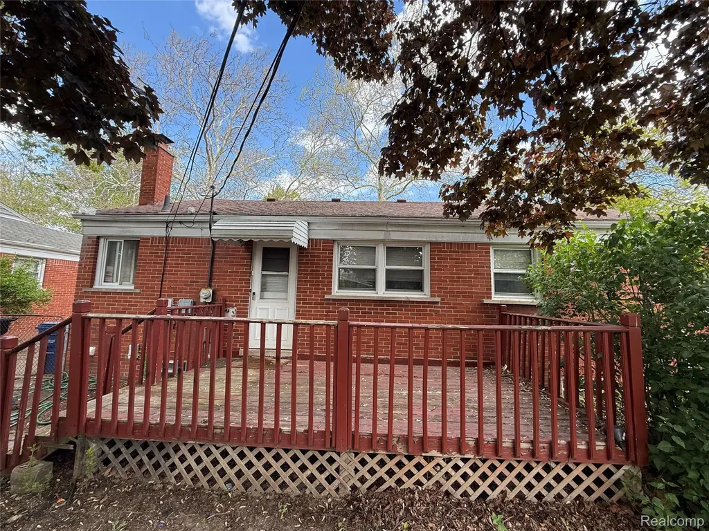 26745 Dover Redford Charter Township MI 48239