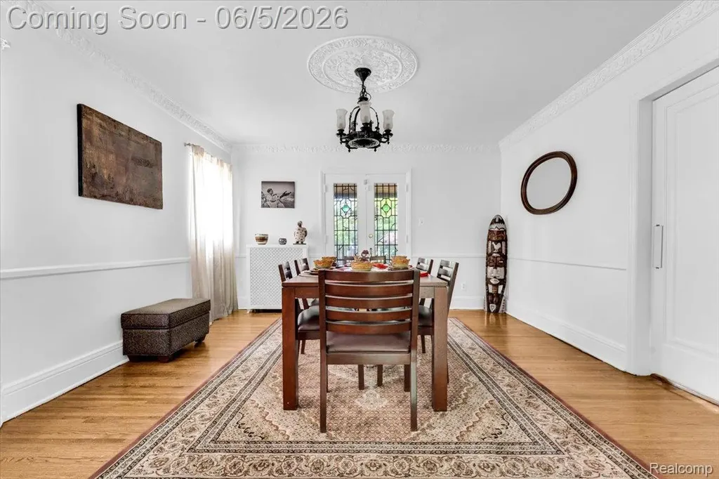 18674 Gainsborough Road Detroit City MI 48223