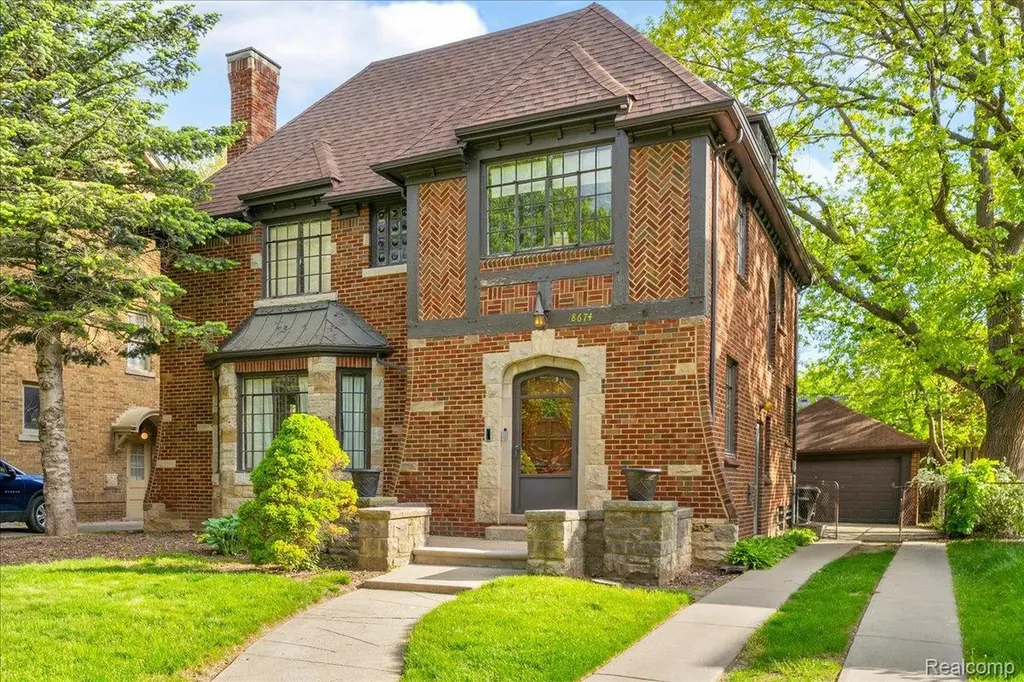 18674 Gainsborough Road Detroit City MI 48223